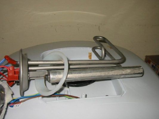 Khi nào cần bảo dưỡng bình nóng lạnh